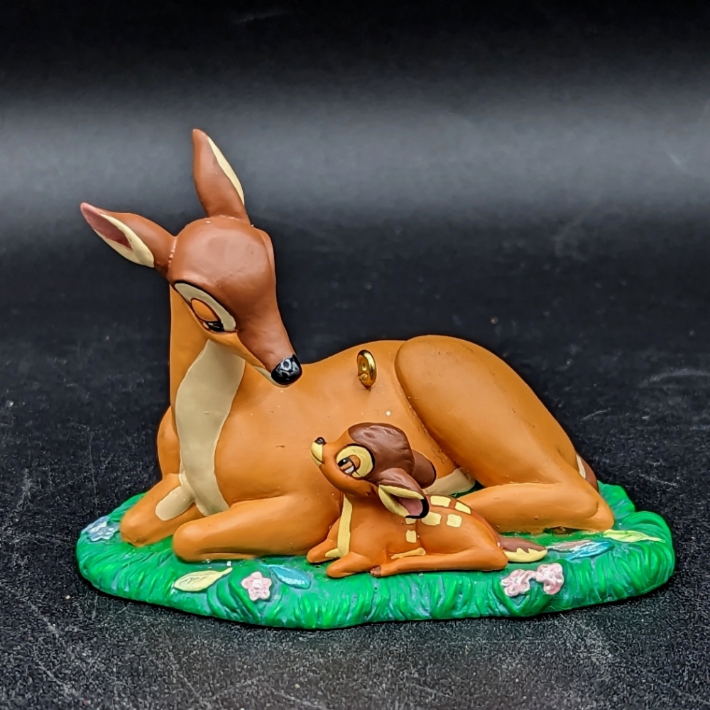 2000 Walt Disney Hallmark The New Born Prince Bambi Christmas Ornament